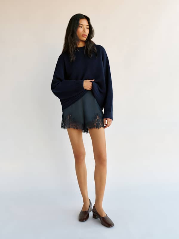 Cove Cashmere Oversized Crew - Navy